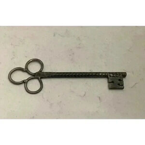 Handmade Rebar Rustic Key Wall Hanging Decor